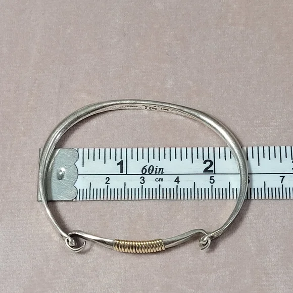 Small Cuff/Bracelet - Picture 6 of 12